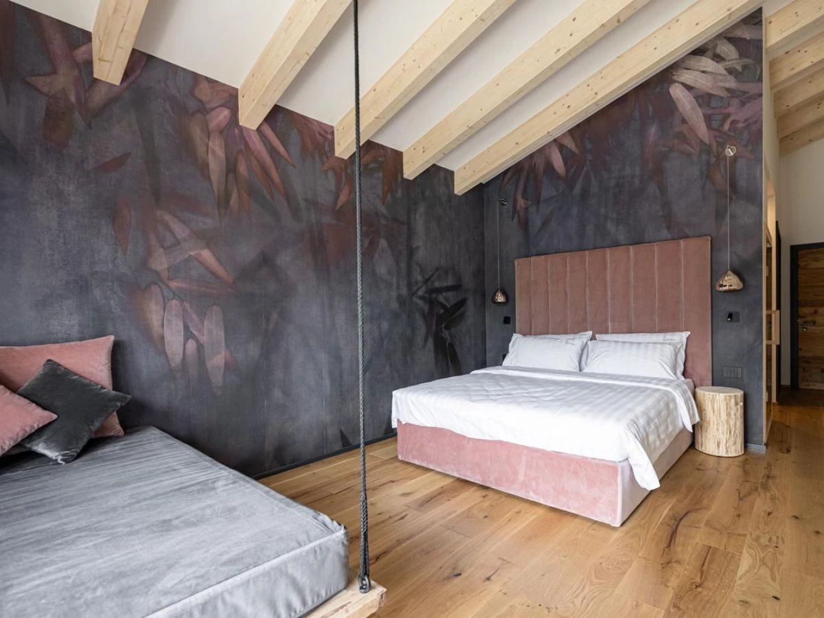 E-Mobility-Urlaub in Cavalese: Perfekte Integration von Reisen, Ladestationen & Hotelkomfort