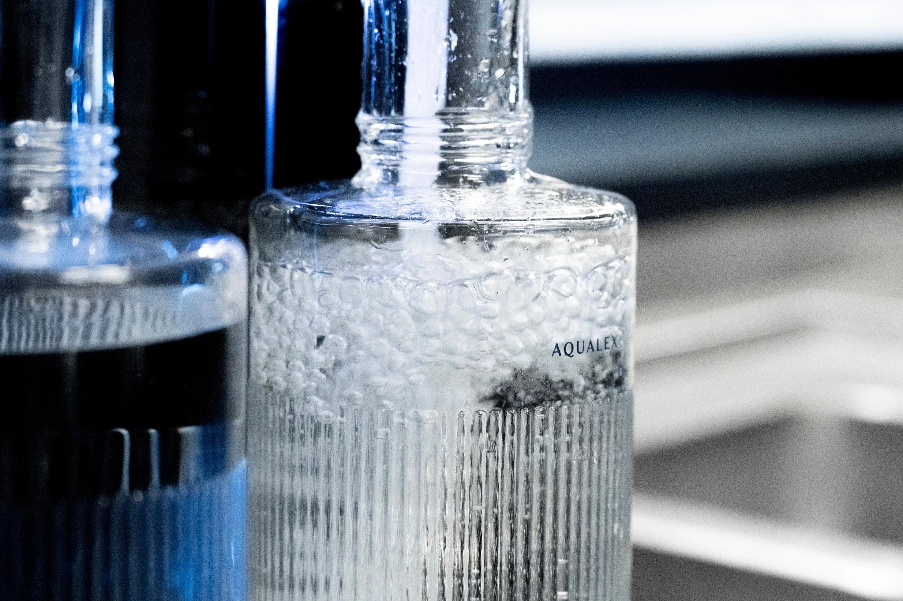 Premium-Wasserspender: Moderne Technik und Design für Arbeitswelten