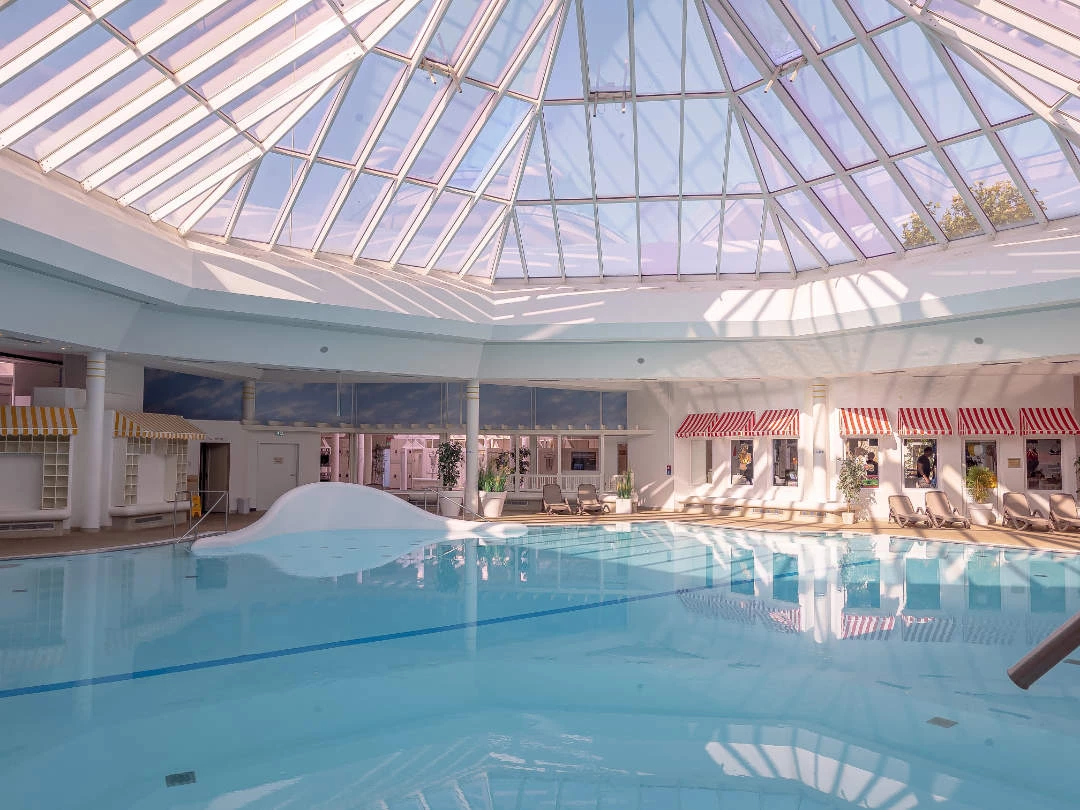 Erlebnisbad Nordseetherme Bensersiel: Das volle Bade-, Sauna- und Familienerlebnis!