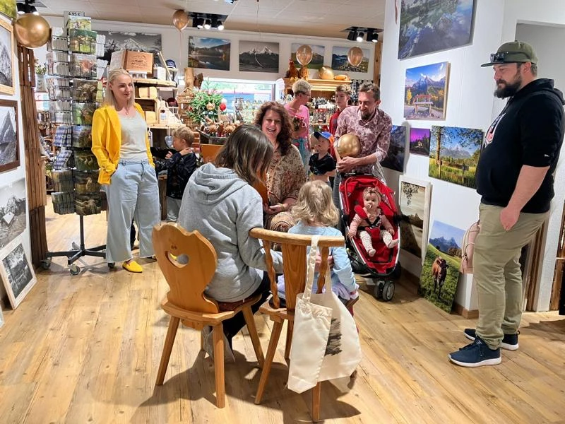 10 Jahre Souvenir Göttges in Berchtesgaden: Jubiläumsfest, Traumwetter & Souvenir-Trends 2026