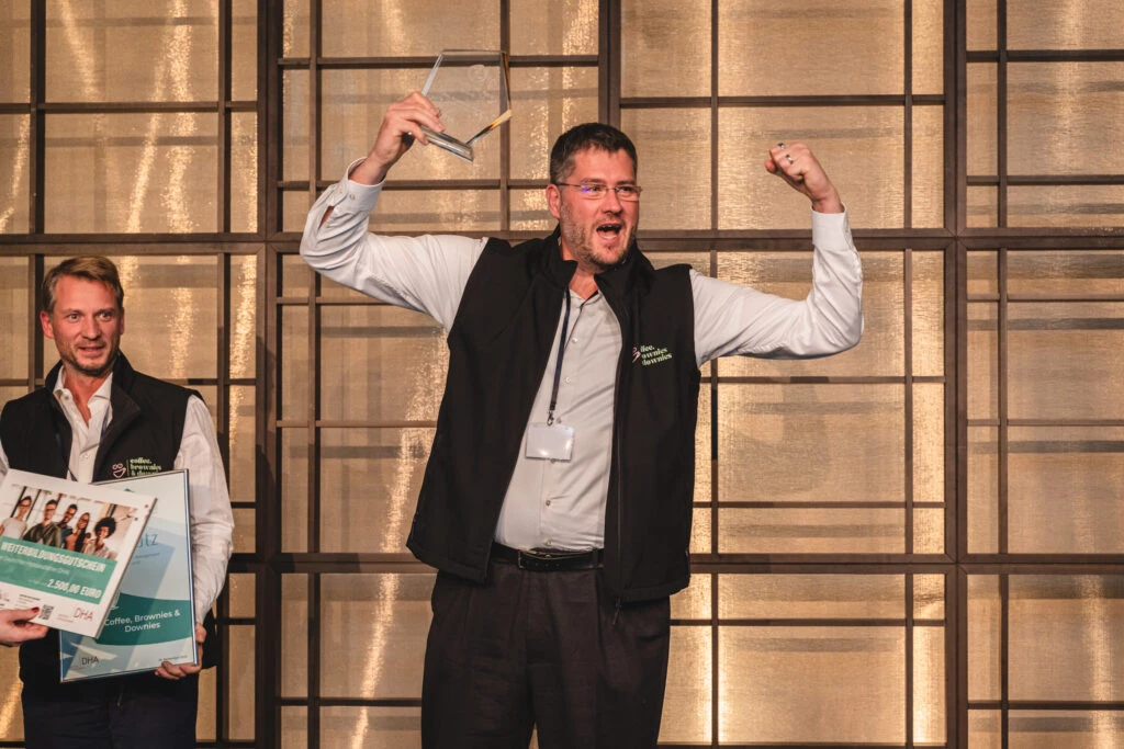 coffee, brownies & downies gewinnt Hospitality HR Award – Inklusion als Erfolgsmodell in der Gastronomie