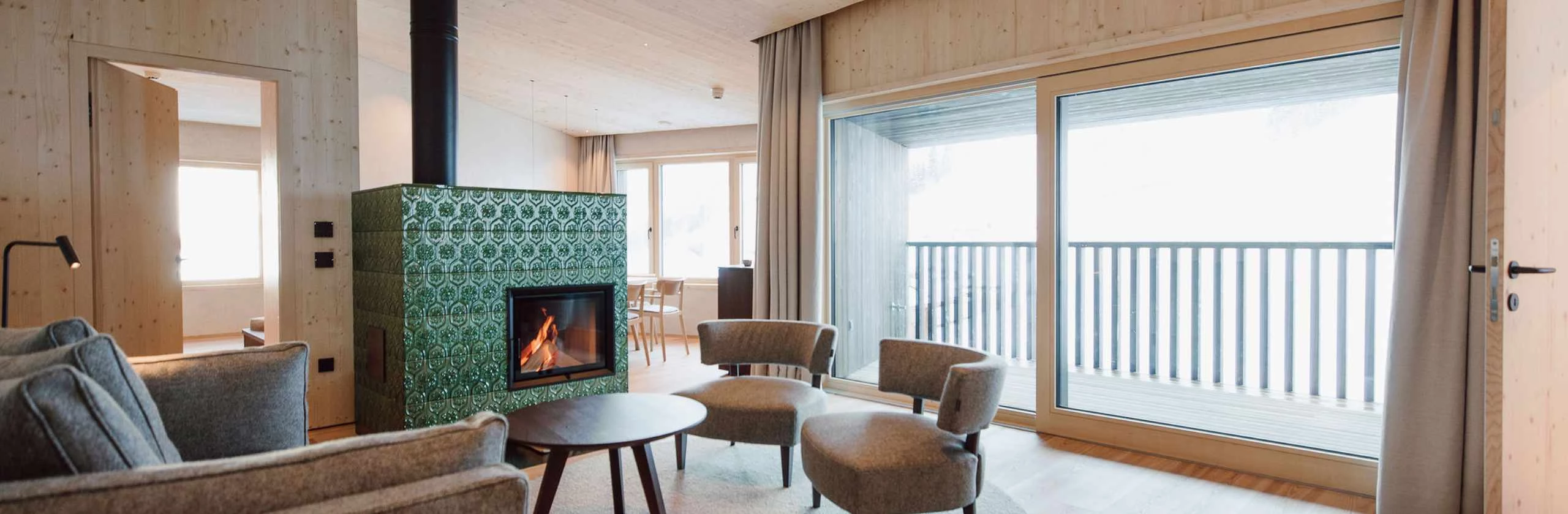 Ladesäulen im Familien Natur Resort Moar Gut: Nachhaltige E-Mobilität im Luxus-Urlaub