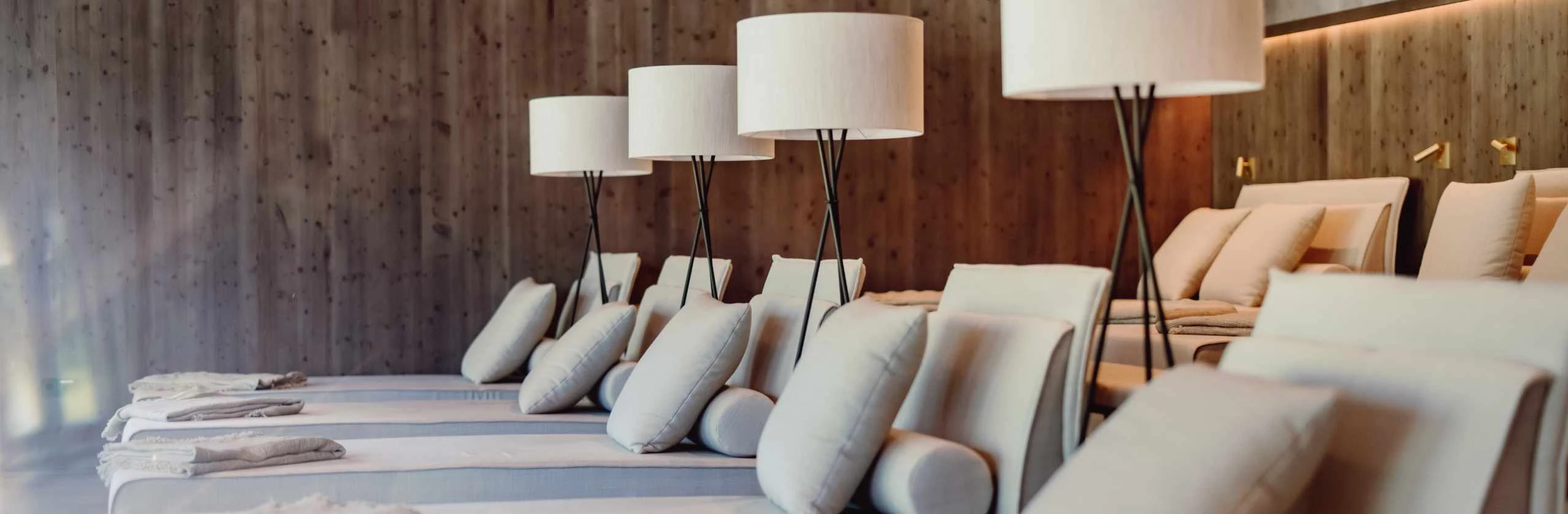 Ladesäulen im Familien Natur Resort Moar Gut: E-Mobility im Salzburger Land