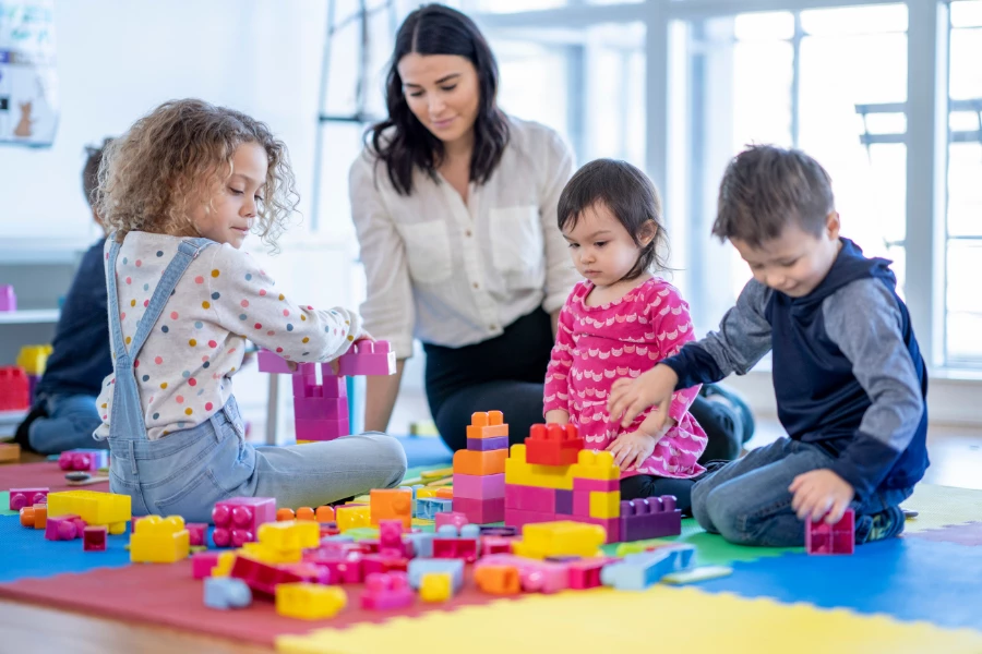 Shopping-Center mit Kinderbetreuung im Bergischen Land