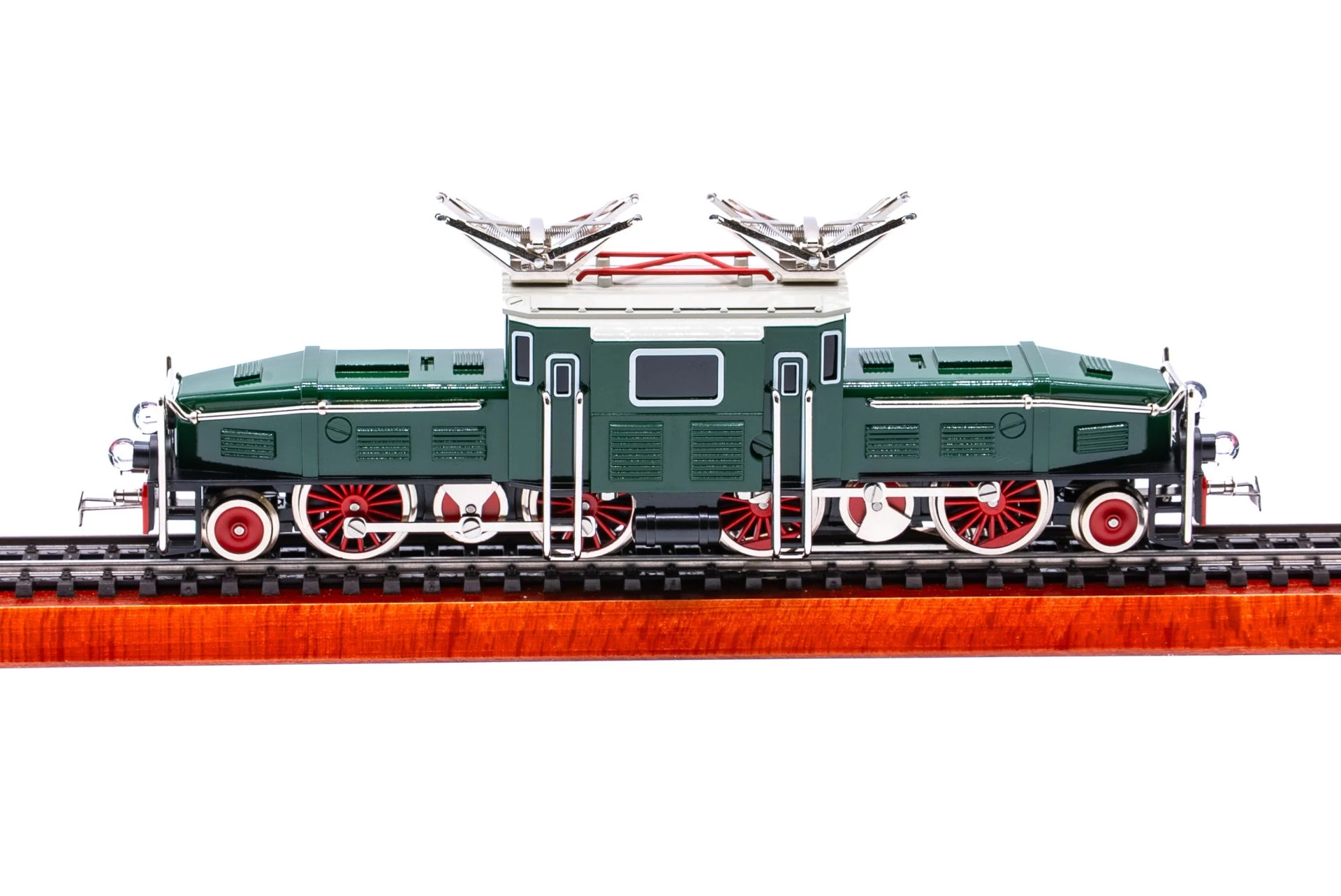 Das Märklin Krokodil – Von der Schweizer Gebirgslok zur Modellbahn-Ikone