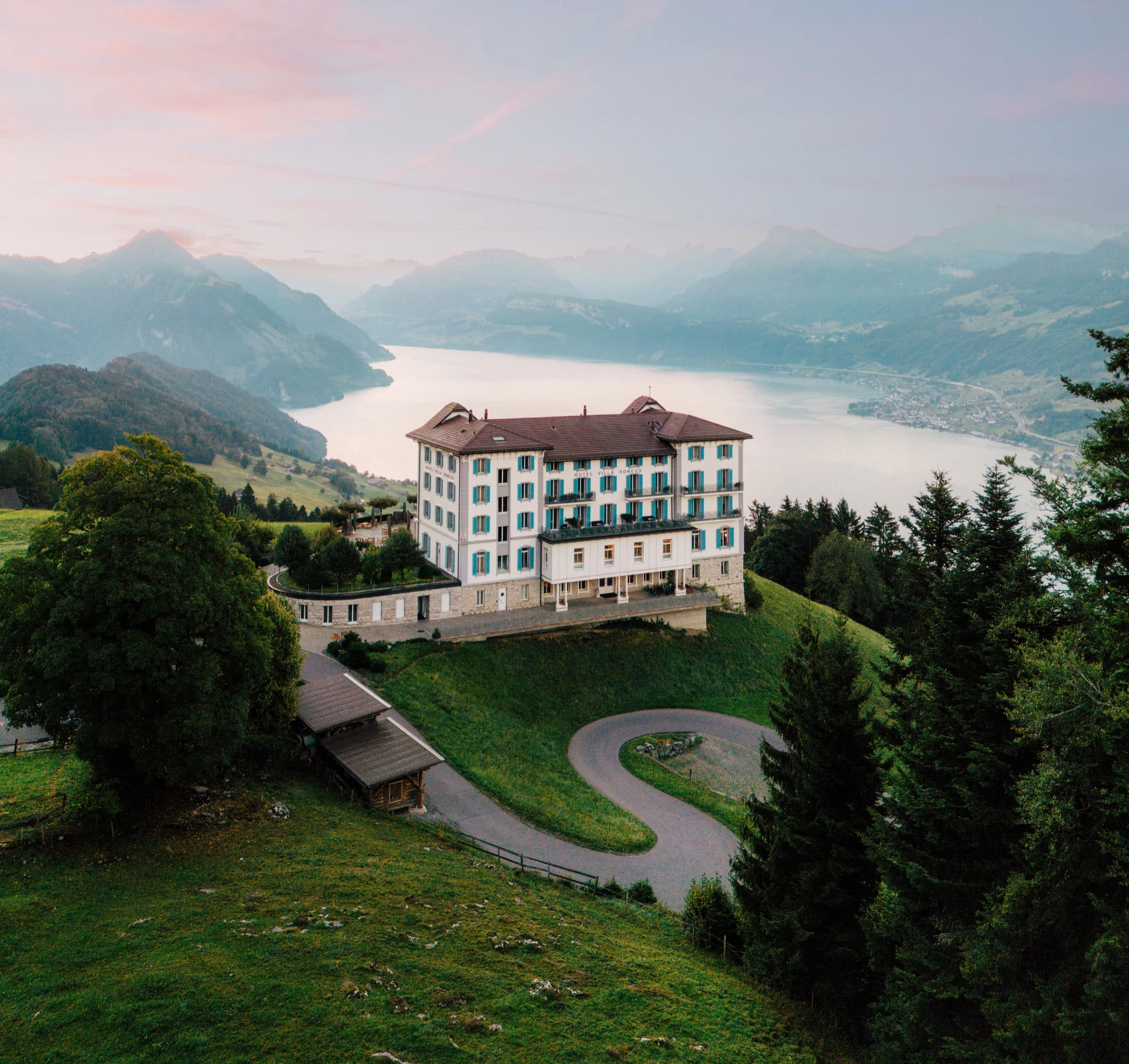 Hotel Villa Honegg: E-Mobility trifft Luxus und Entspannung