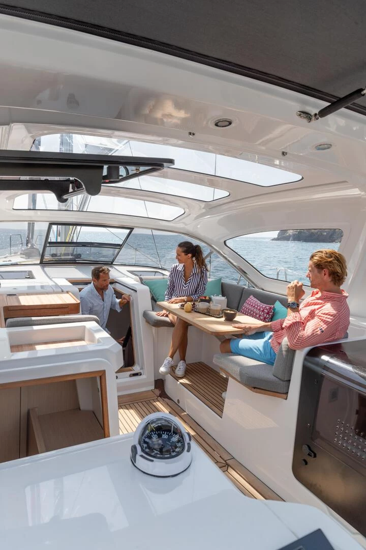 Jeanneau Yachts 55: Die Hochseeyacht für höchste Ansprüche