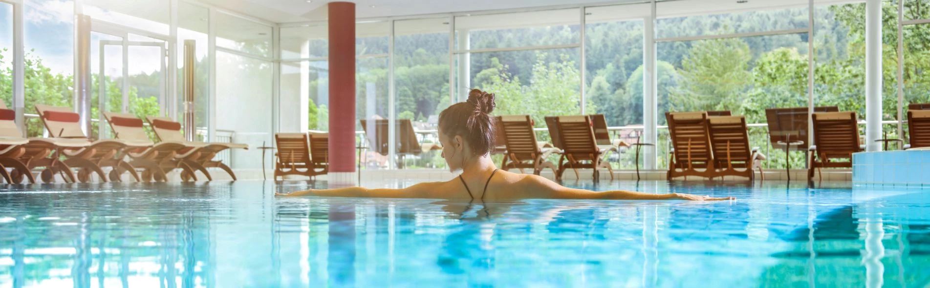 Mit dem E-Auto ins SCHWARZWALD PANORAMA: Reise, Komfort & Laden