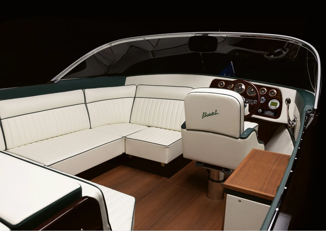 Boesch 710 Sunsport &ndash; Sportlicher Allrounder mit Mahagoni und Hightech