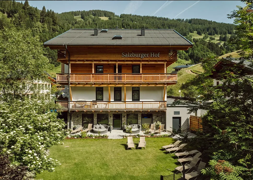 Hotel Salzburger Land mit E-Ladestation – Urlaub & E-Mobility pur