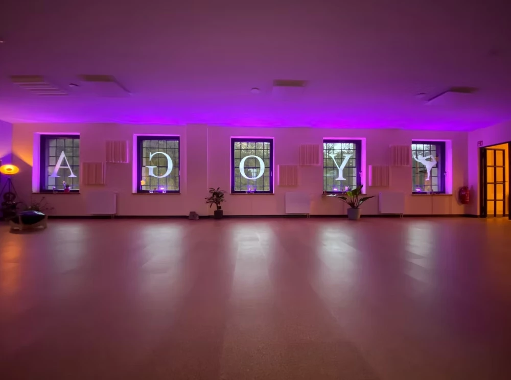 Yoga.me Velbert: Flexibles Yoga vor Ort & online erleben