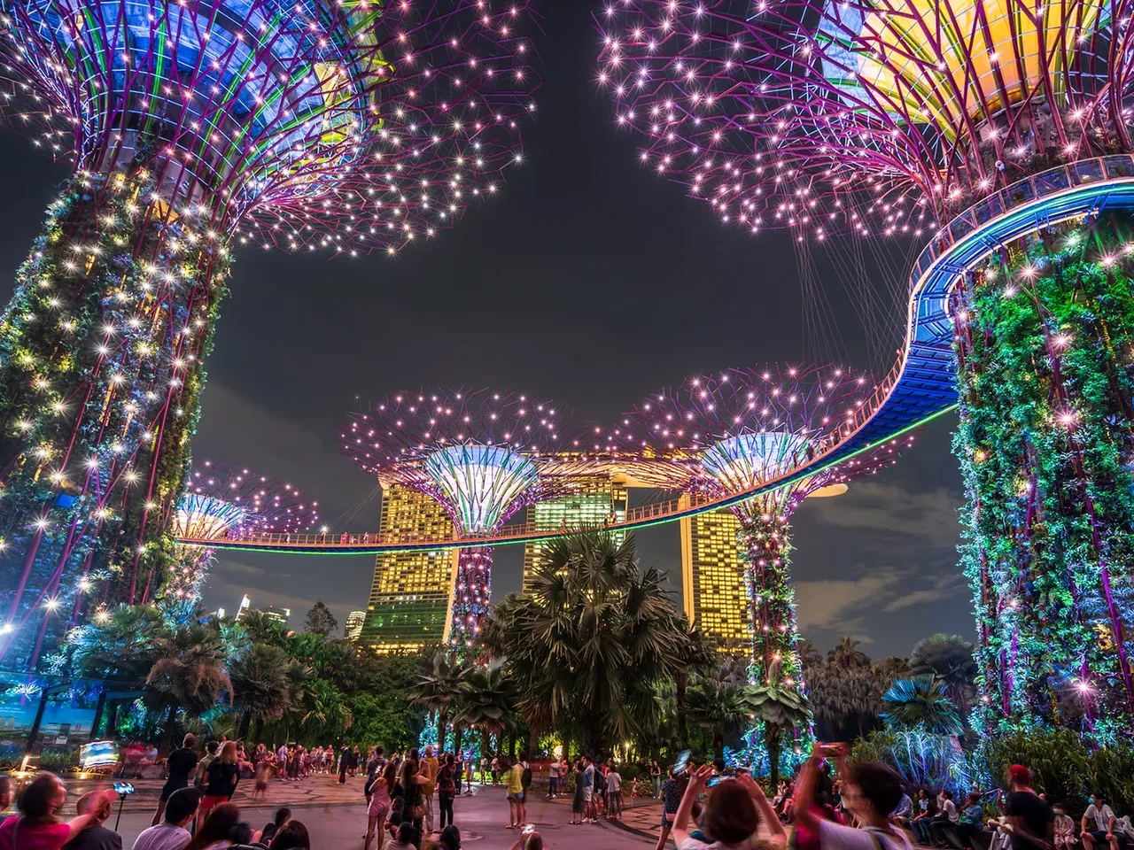 Singapore's Spectacular Sights: Gardens by the Bay, Marina Bay Sands, and More