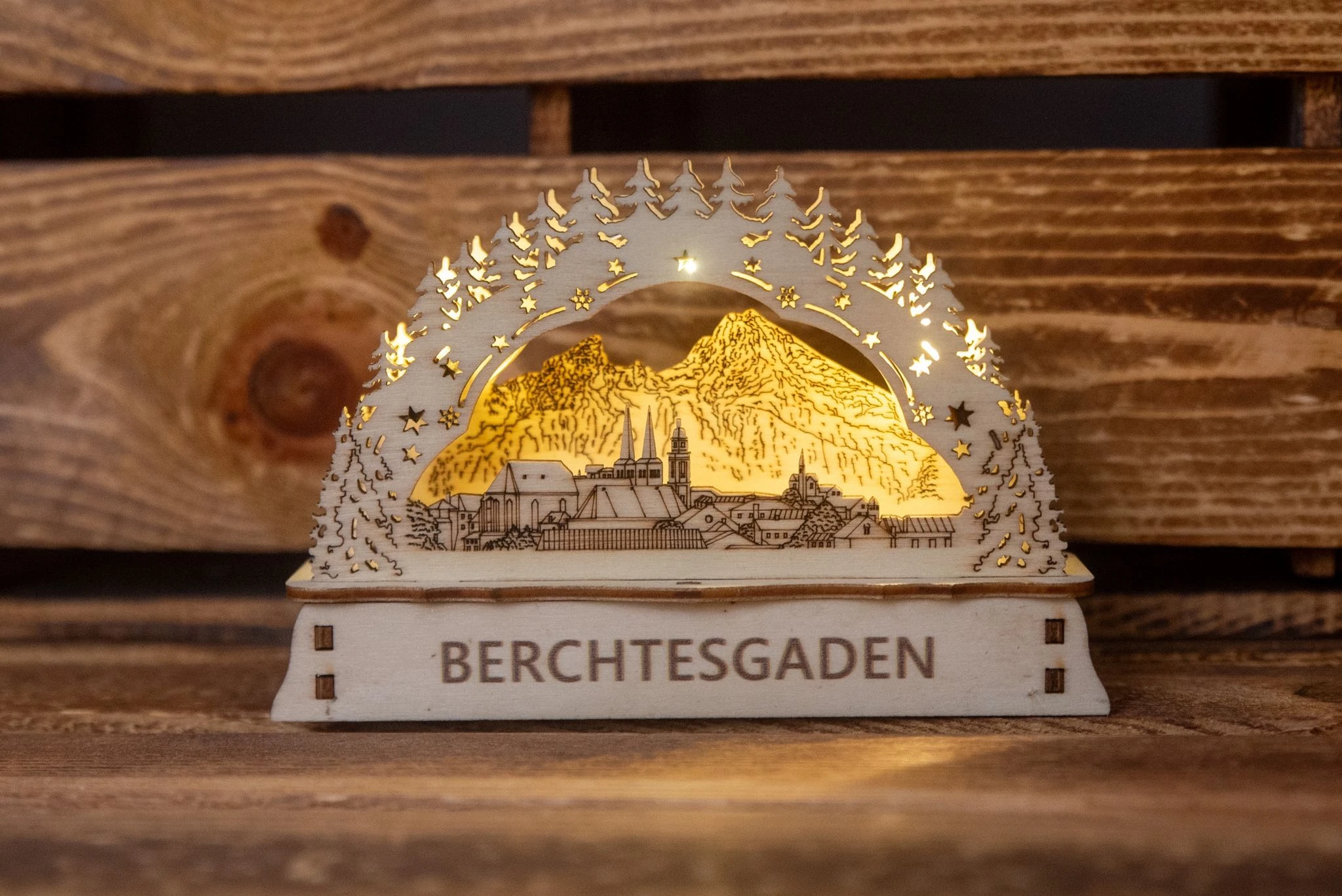 Schwibbögen aus Berchtesgaden: Weihnachten kommt schneller, als man denkt