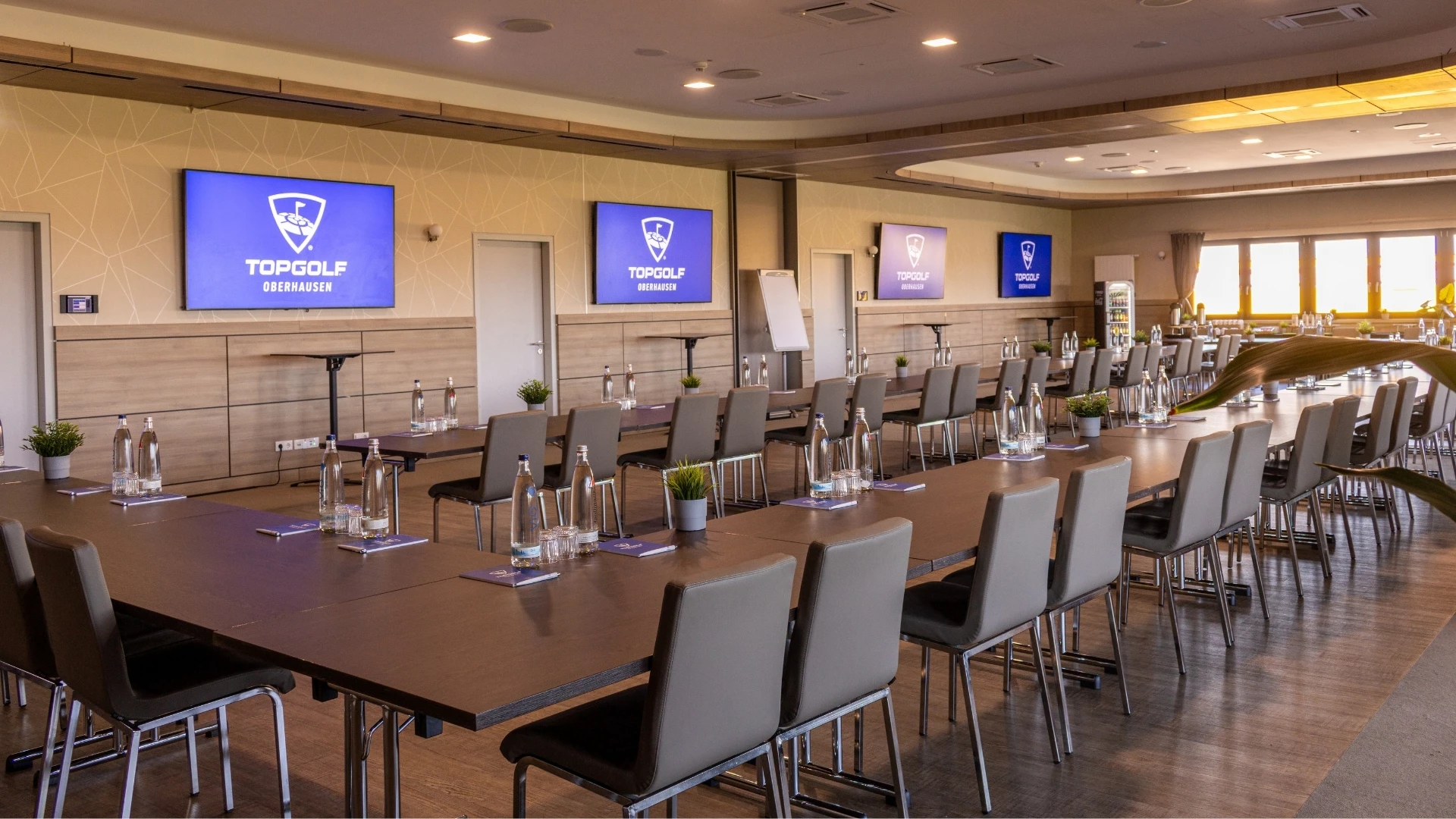 Topgolf Oberhausen: Neue Maßstäbe für Business-Events mit Erlebnis