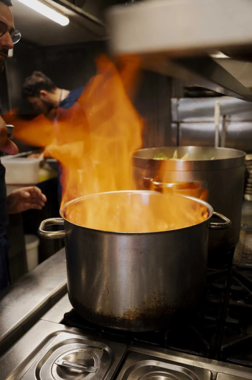Der Luxus des Augenblicks: Vilebrequin La Plage – Wo Beachclub, Genuss und französische Riviera verschmelzen