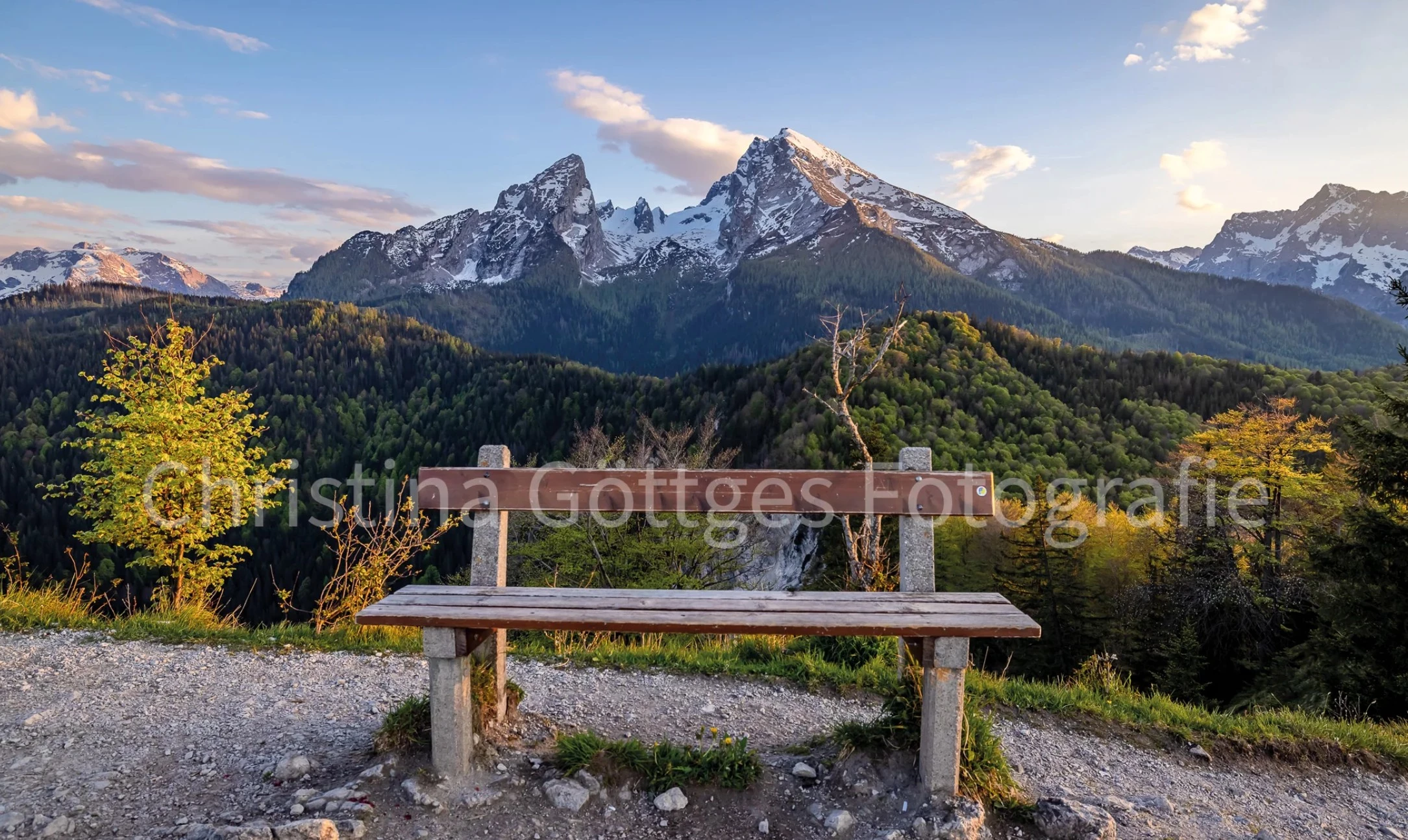 Neue Lieblingsbegleiter für 2027: Die Jahreskalender von Göttges im Überblick