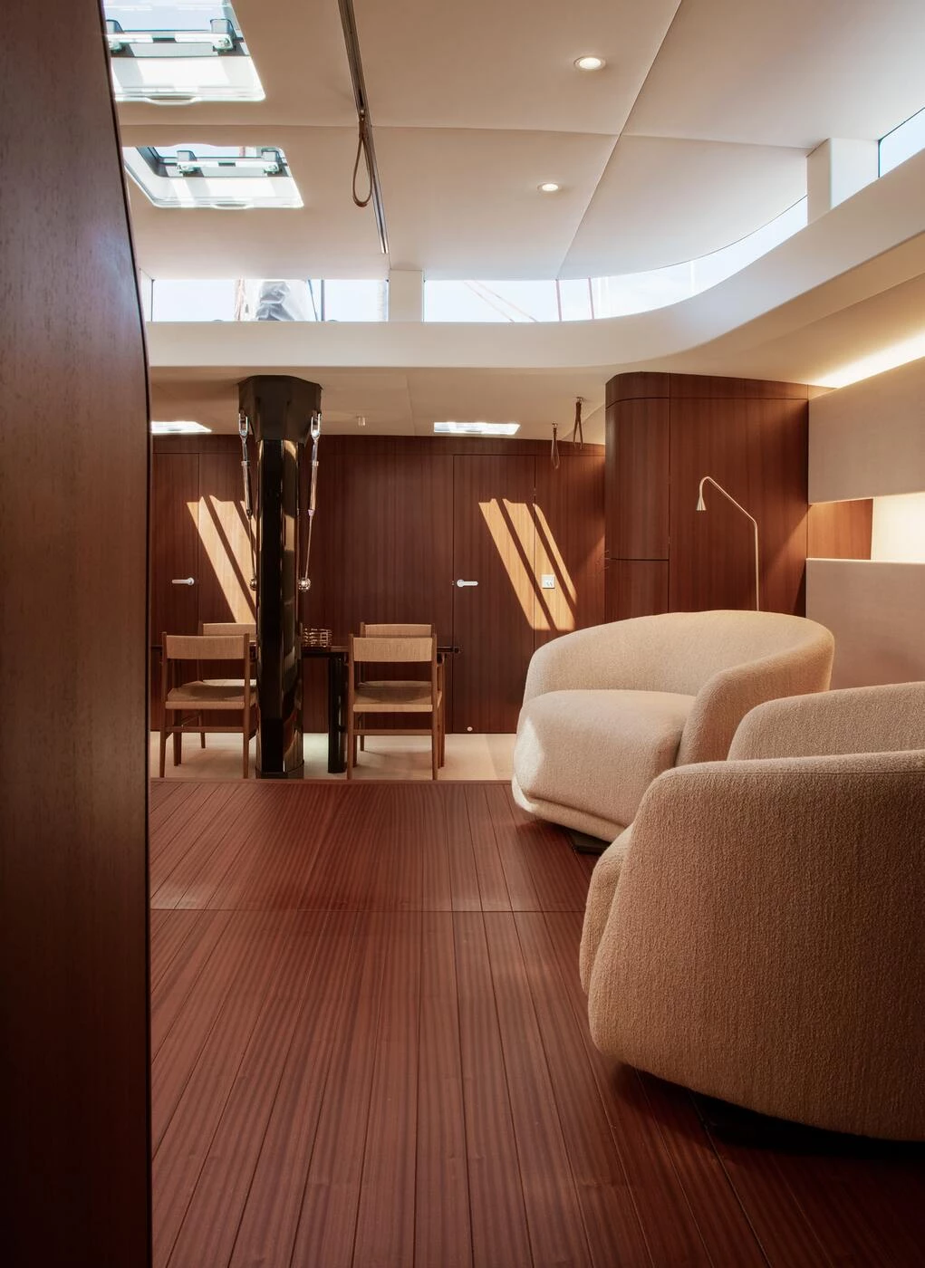 YYachts Y8: Die neue Generation der Performance-Segelyacht