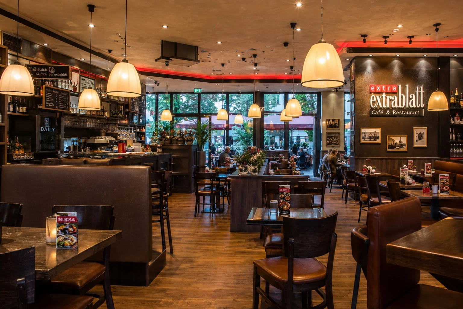 Cafe Extrablatt: Systemgastronomie mit Atmosphäre & Genuss