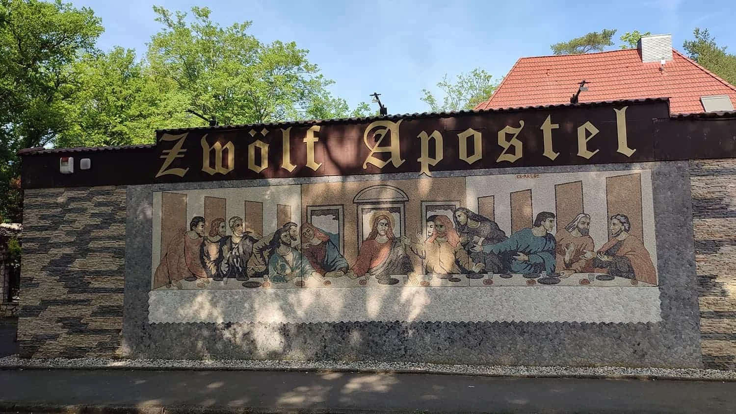 12 Apostel Restaurant Hilden: Angebote und Ambiente