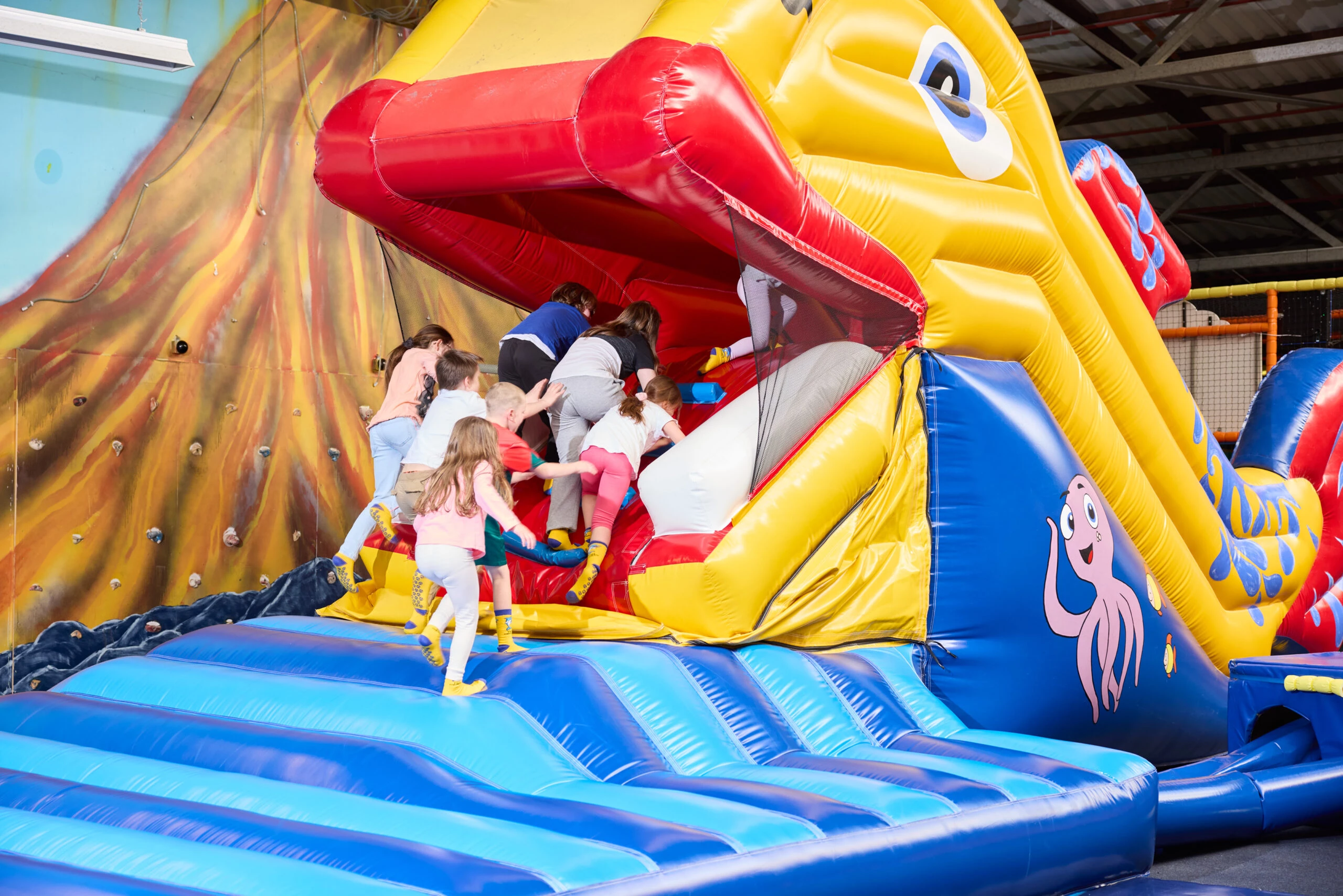Erfahrungsbericht: Tiki Kinderparadies Solingen – Indoor Spielplatz im Test