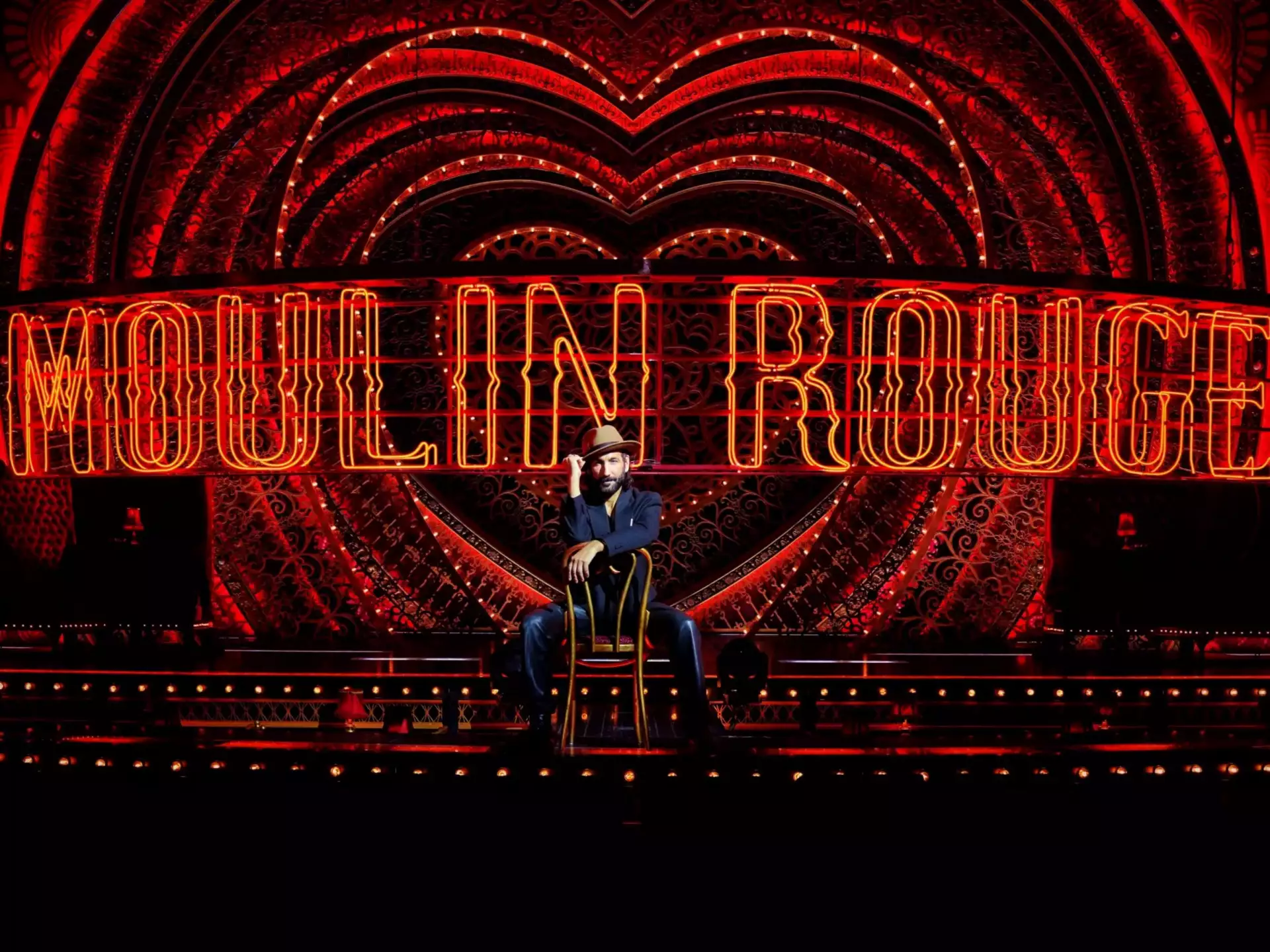 Massimo-Sinato_Moulin-Rouge-Das-Musical-2_credit-ATG-Entertainment