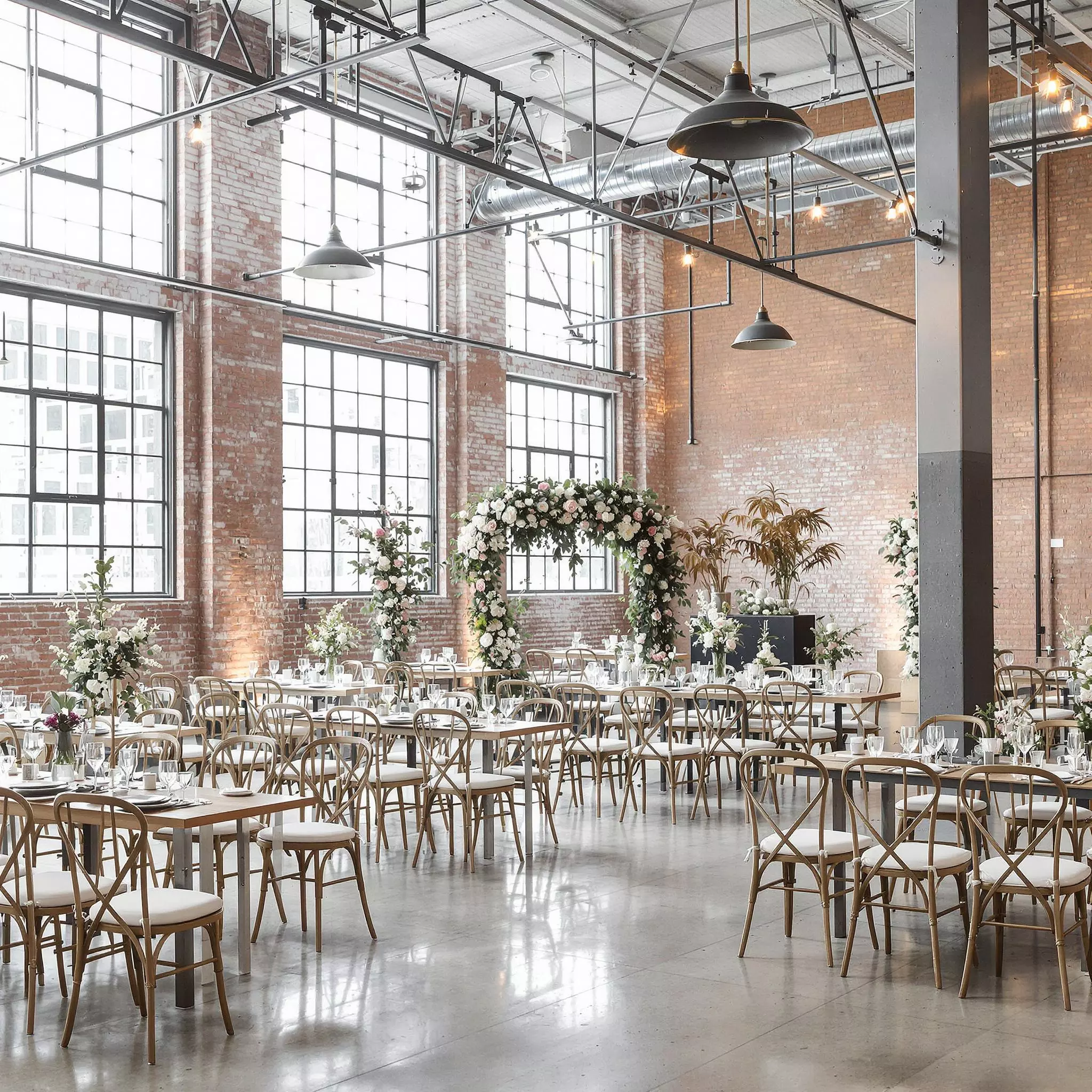 Urban Chic: Heiraten in einem Loft oder einer Fabrikhalle