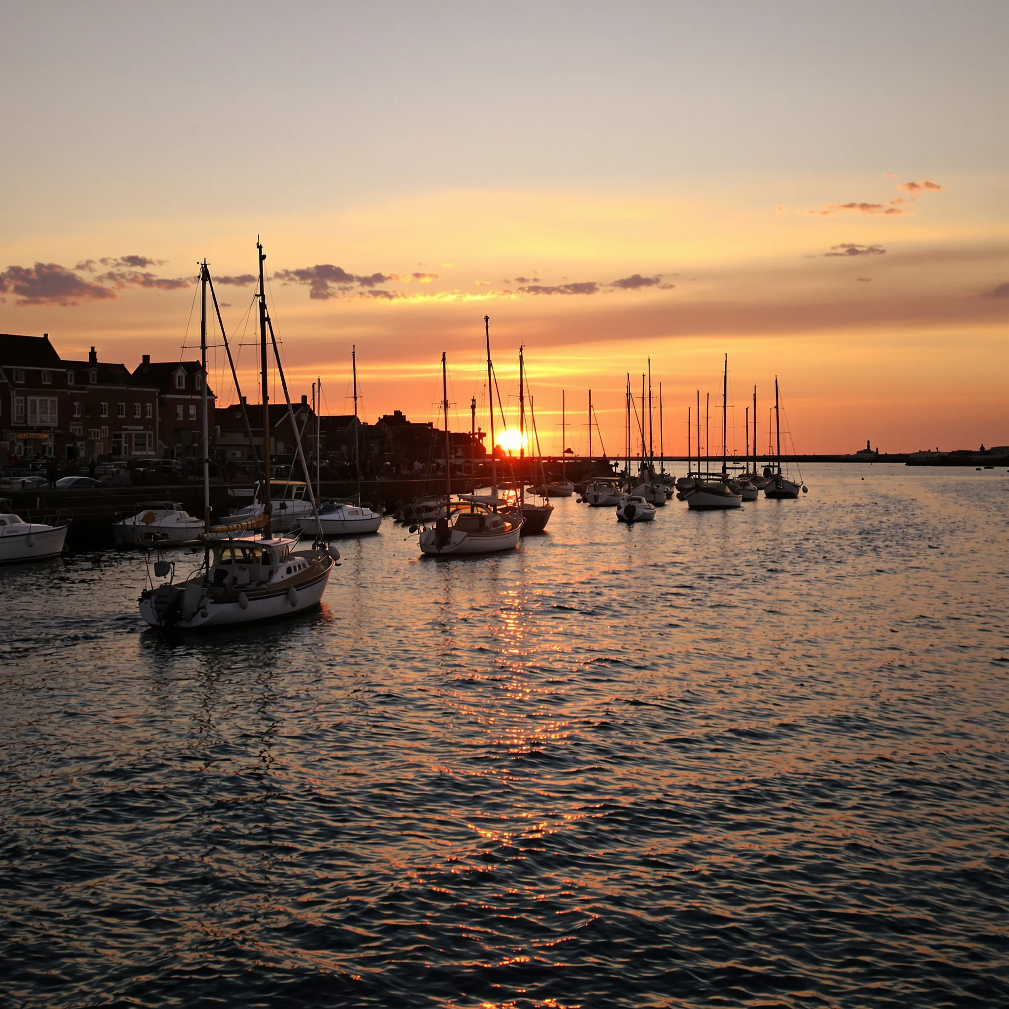 Der perfekte Urlaub in Greetsiel – von Januar bis Dezember