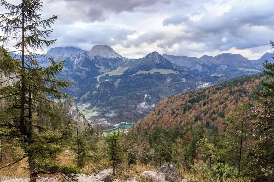 Berchtesgaden Brauch und Geschichte - Alpen - Königssee