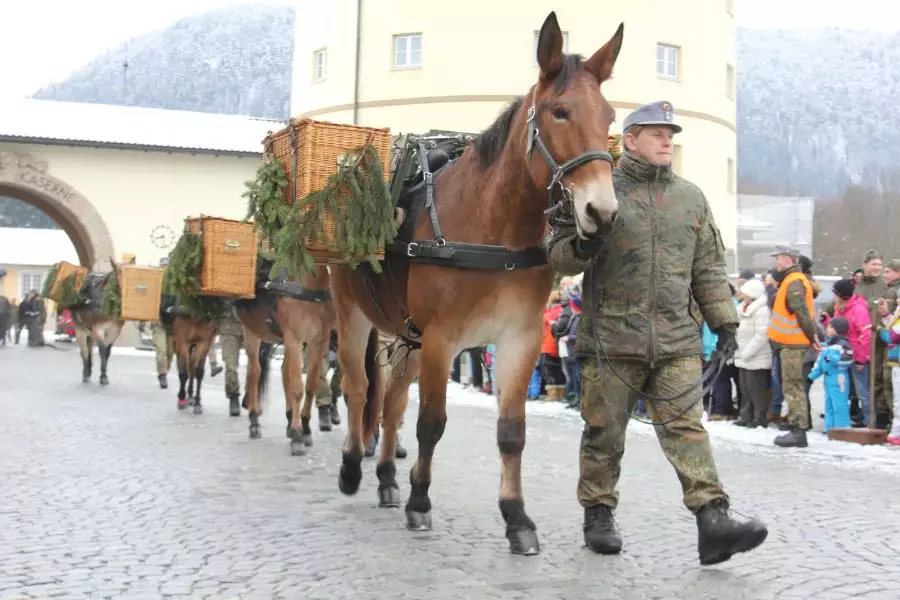 (c)be-outdoor.de_Petra_Sobinger_Buttnmandln_Kaserne_Struber_Jager3