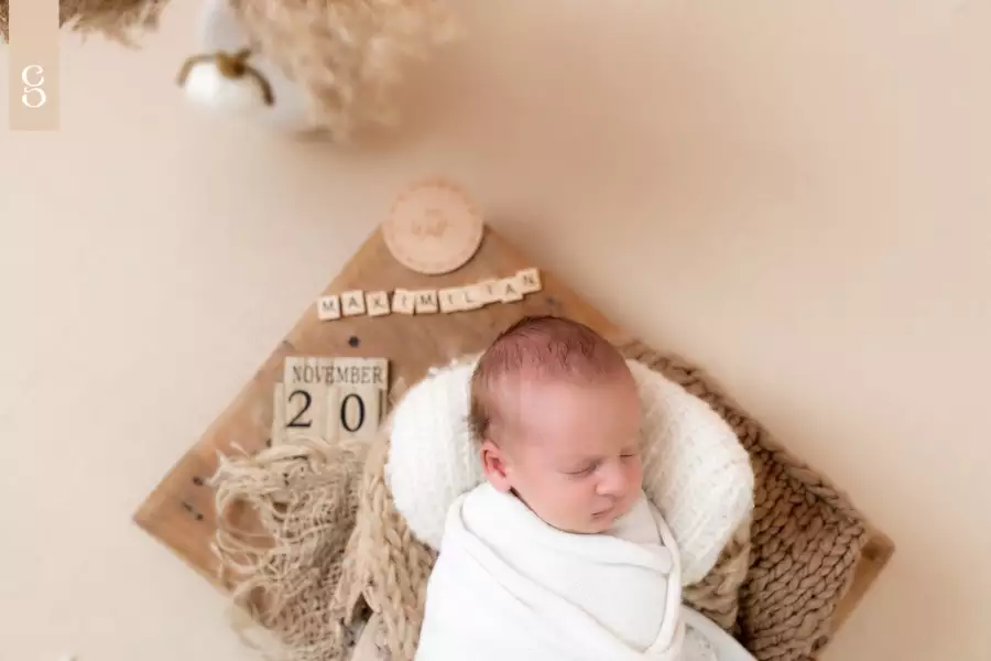 (c)Christina_Goettges_Fotografie_Newborn7_900x600
