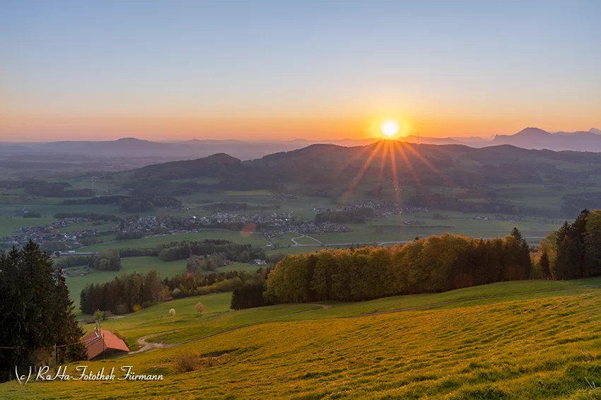 (c)roha-Sonnenaufgang-Anger-Hoegl-Fuermann-Alm-Panorama