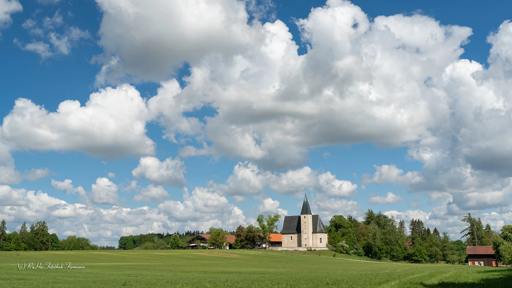 Filialkirche St. Pankratius Meggenthal: Kleinod im Rupertiwinkel