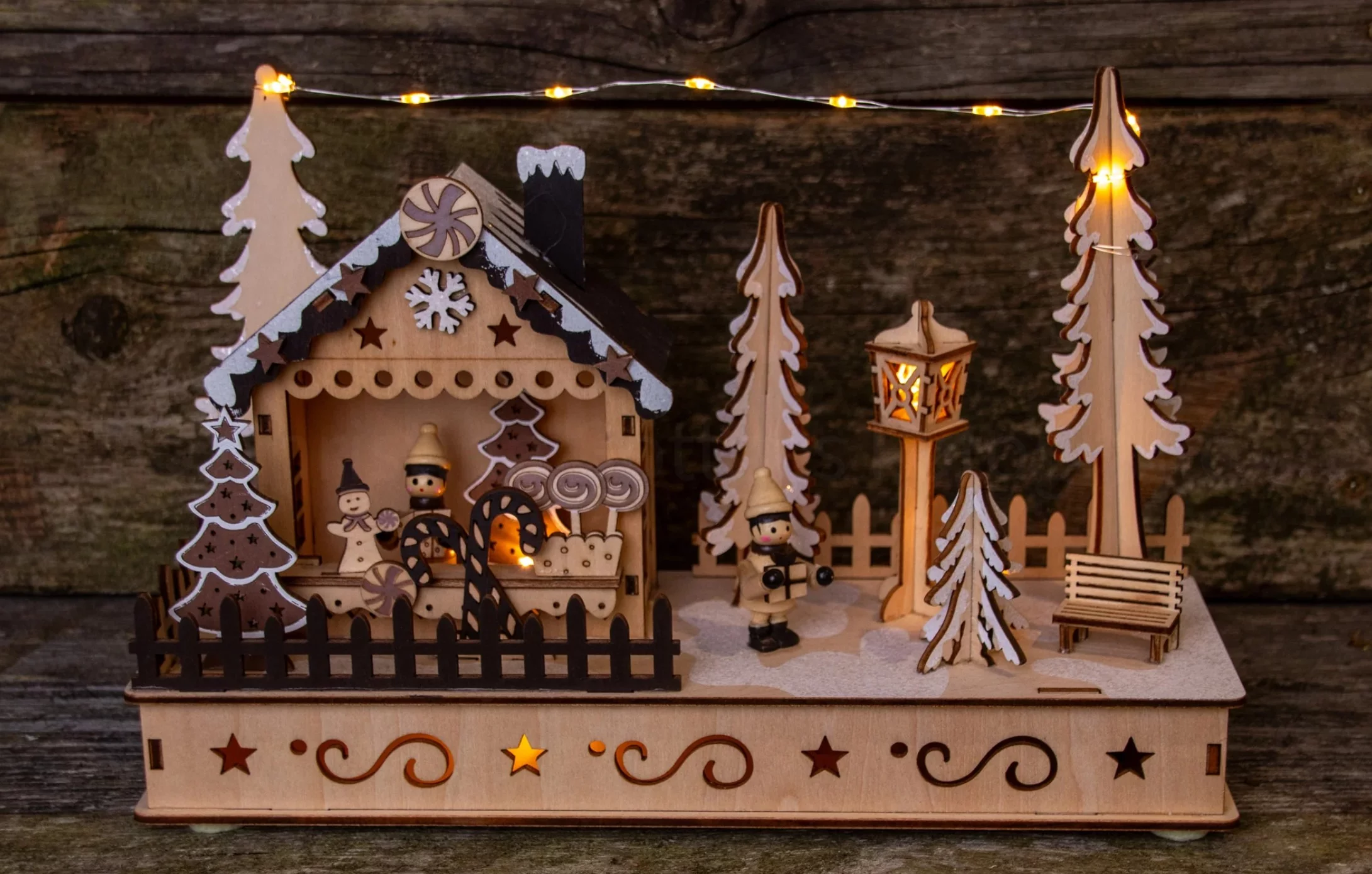 Goettges Souvenir Lichterbogen 2.webp