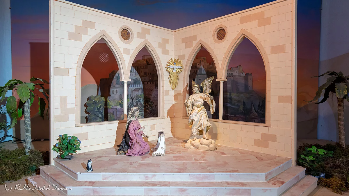 Einzigartiger Ausflugstipp: Die Ganzjahreskrippe in der Klosterkirche St. Peter an der Salzach