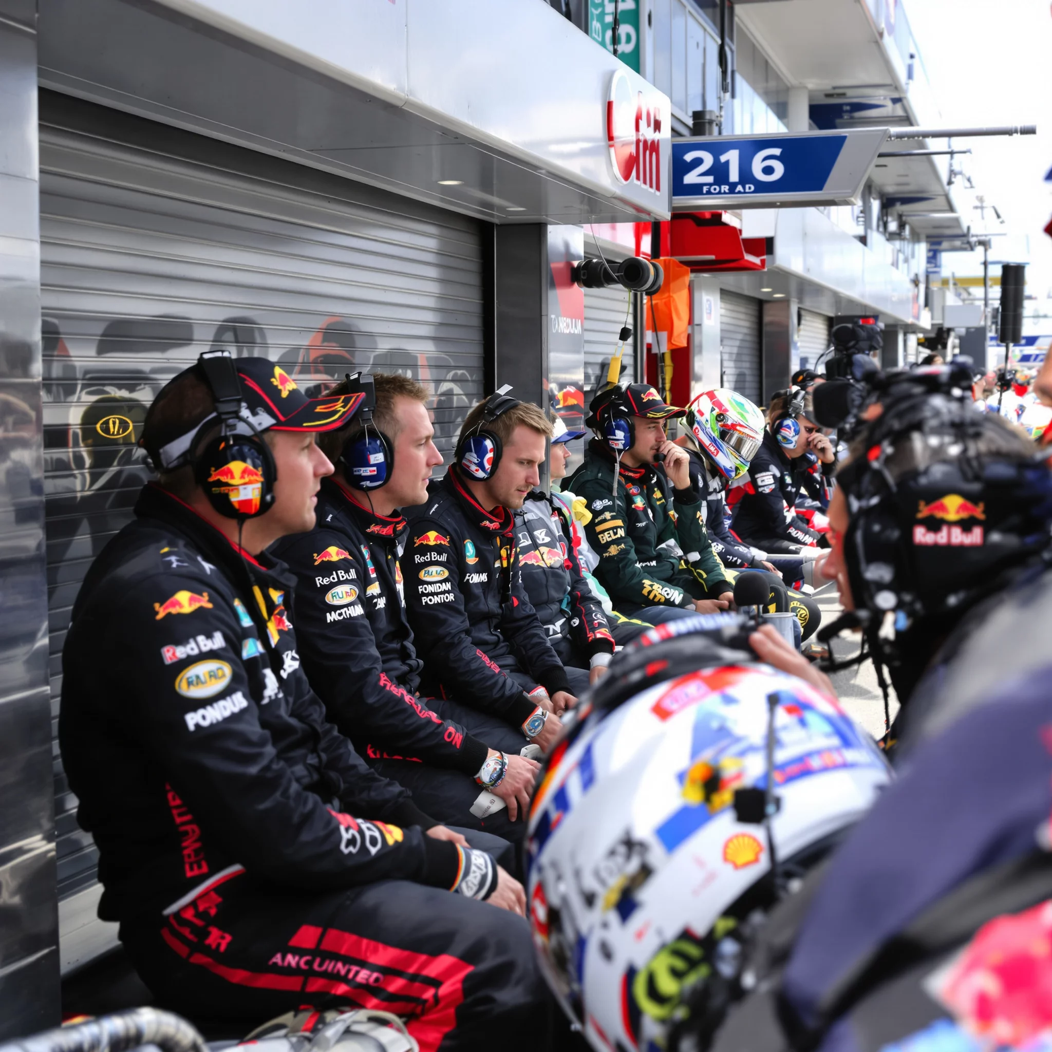 Team-Entscheidungen in Echtzeit: Wie Rennleiter unter Höchstdruck reagieren