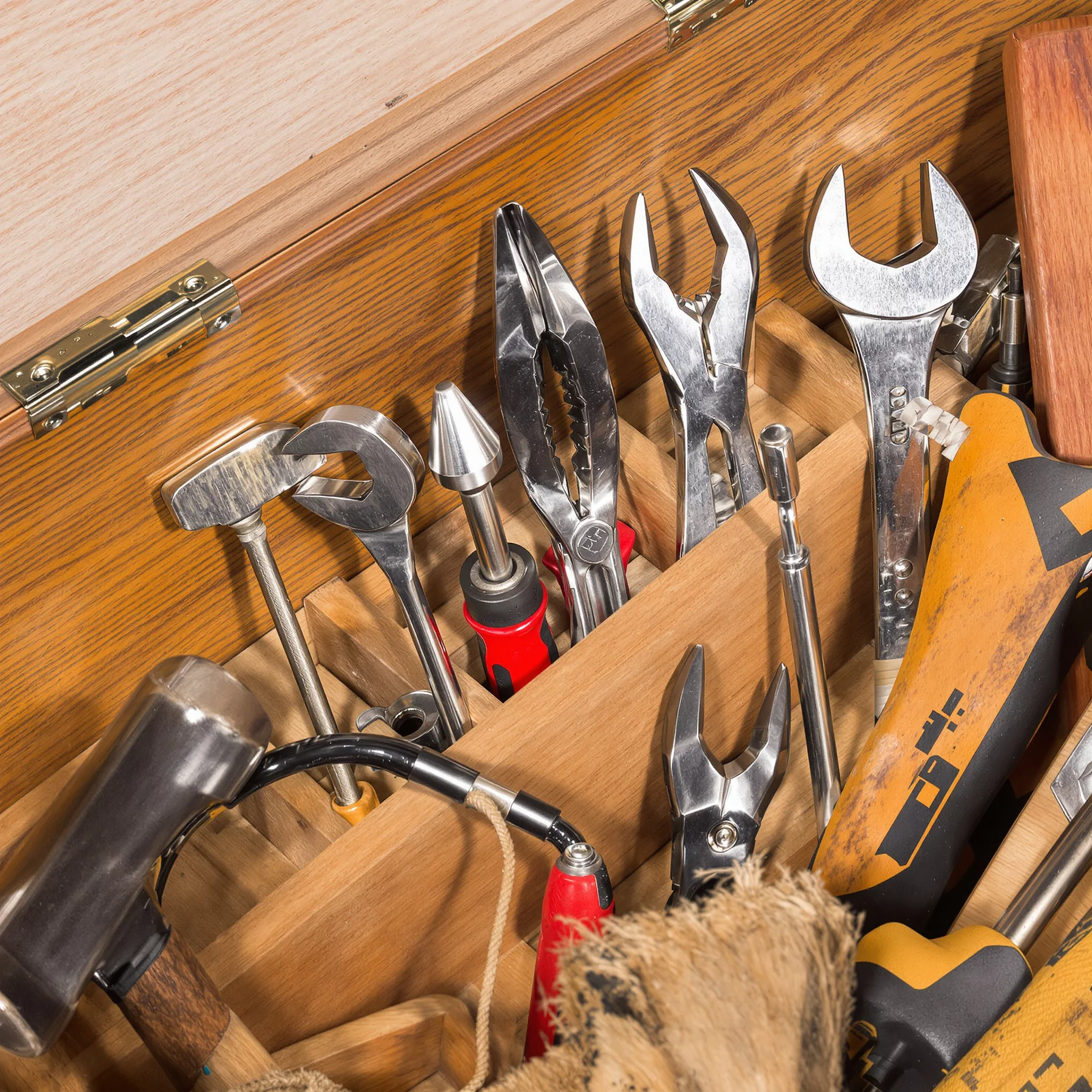 Tool Time DIY – Werkzeuge selbst gemacht | DAS DIY Magazin