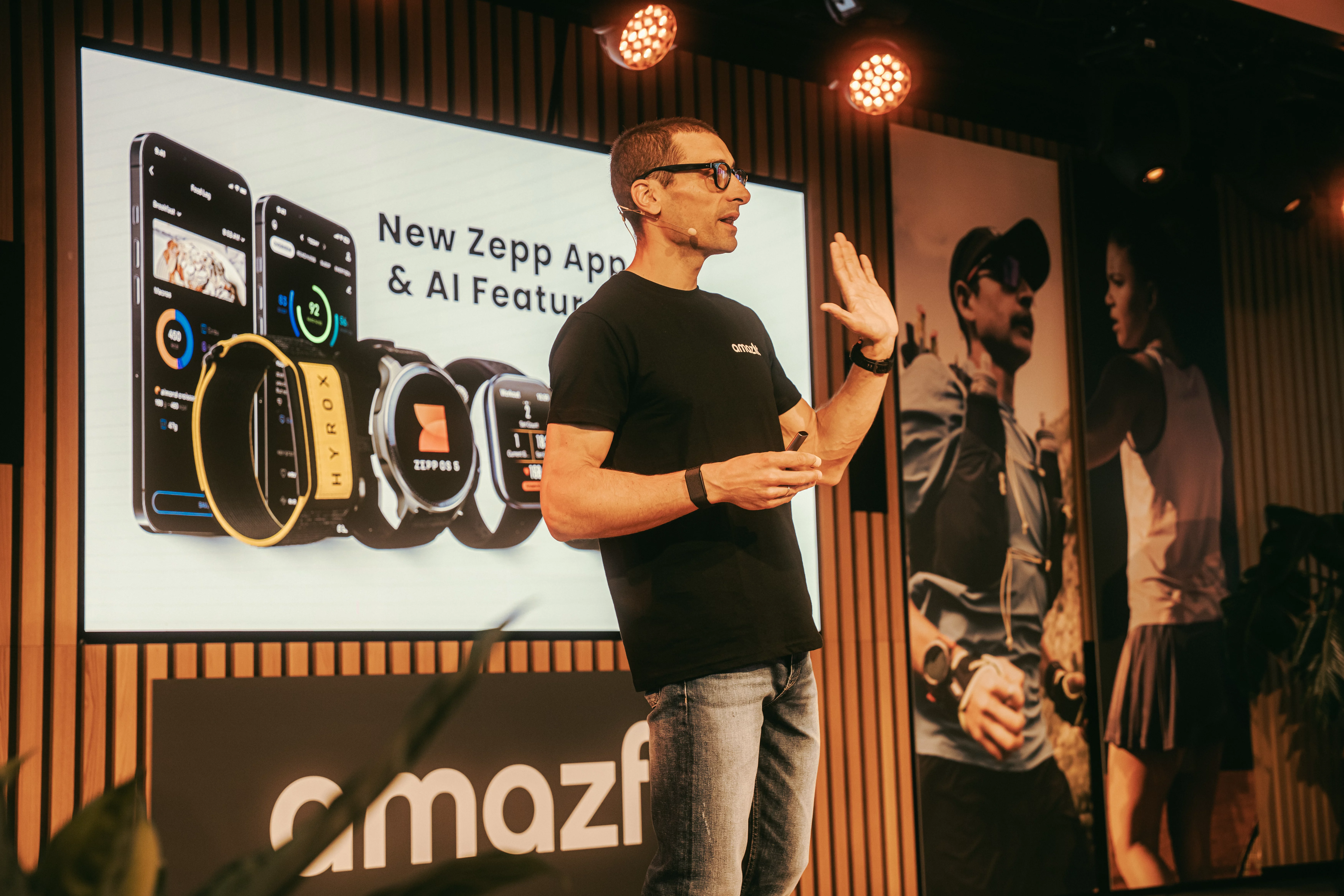 (C) Amazfit - Jesus Carrero - Europa-Manager bei Amazfit enthüllt die T-Rex Pro