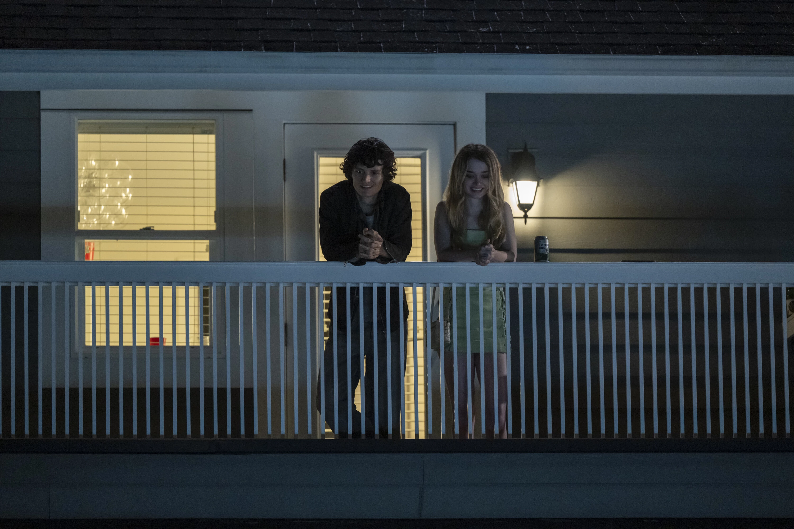Carrie White und Tommy Ross stehen vor Ereignissen, die ihr Leben für immer verändern werden. (©Prime Video / Amazon MGM Studios)