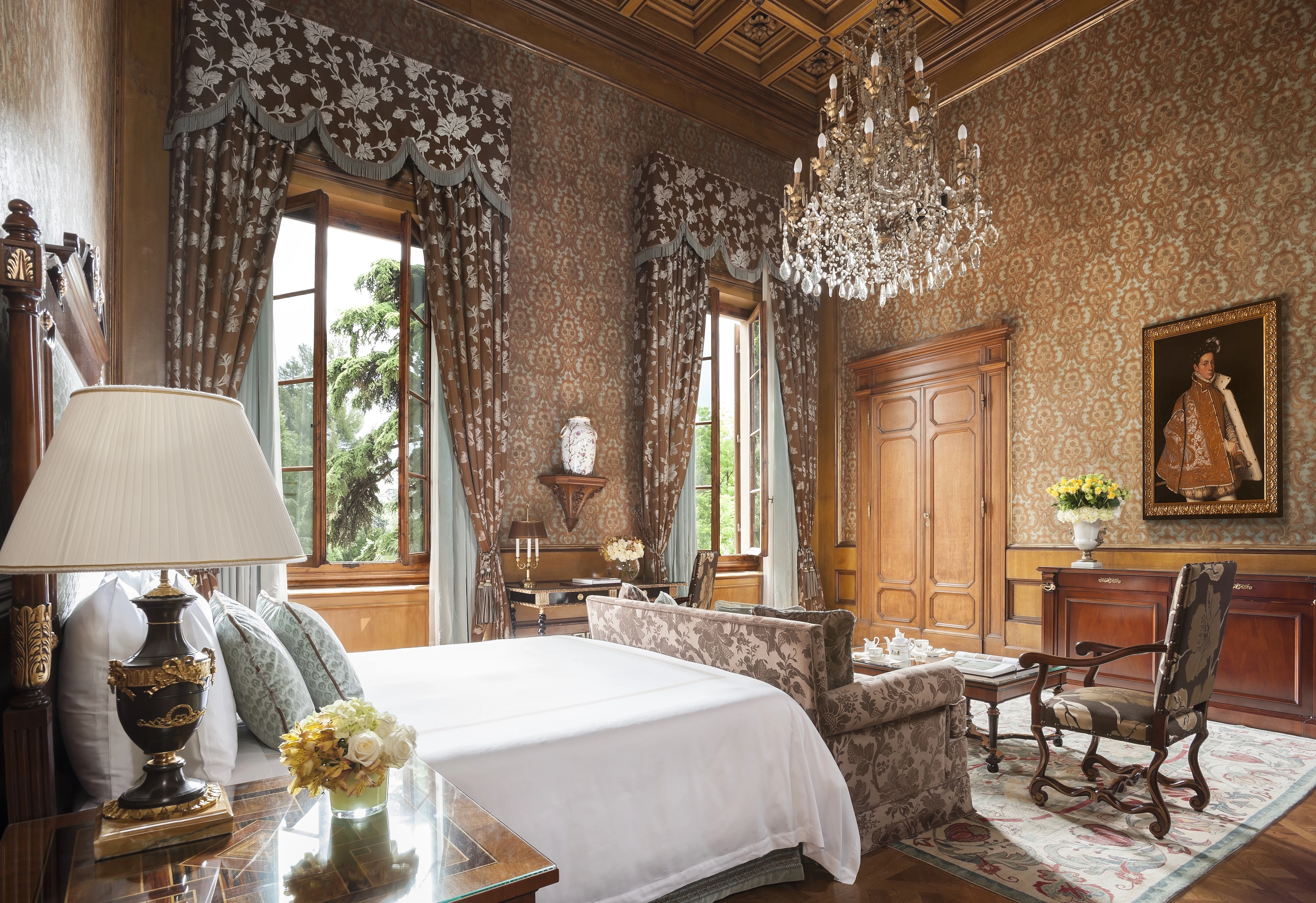 Wohnen mit Geschichte: Die historischen Räume des Four Seasons Hotel Firenze versprühen elegantes Renaissance-Flair. (© Four Seasons Hotels & Resorts)