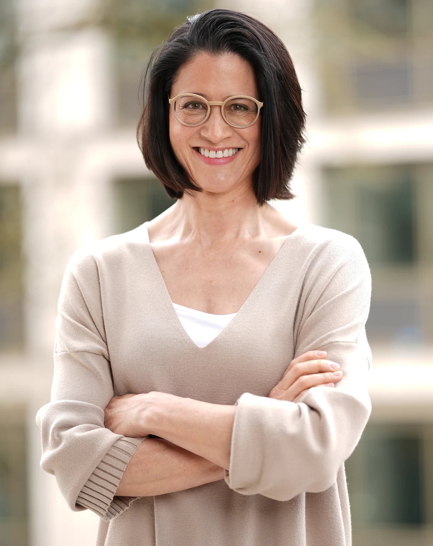 Dr. Mellany Galla ist Fachärztin für Orthopädie und Unfallchirurgie mit Schwerpunkt auf Sprunggelenk- und Fußchirurgie. (©Dr. Mellany Galla)