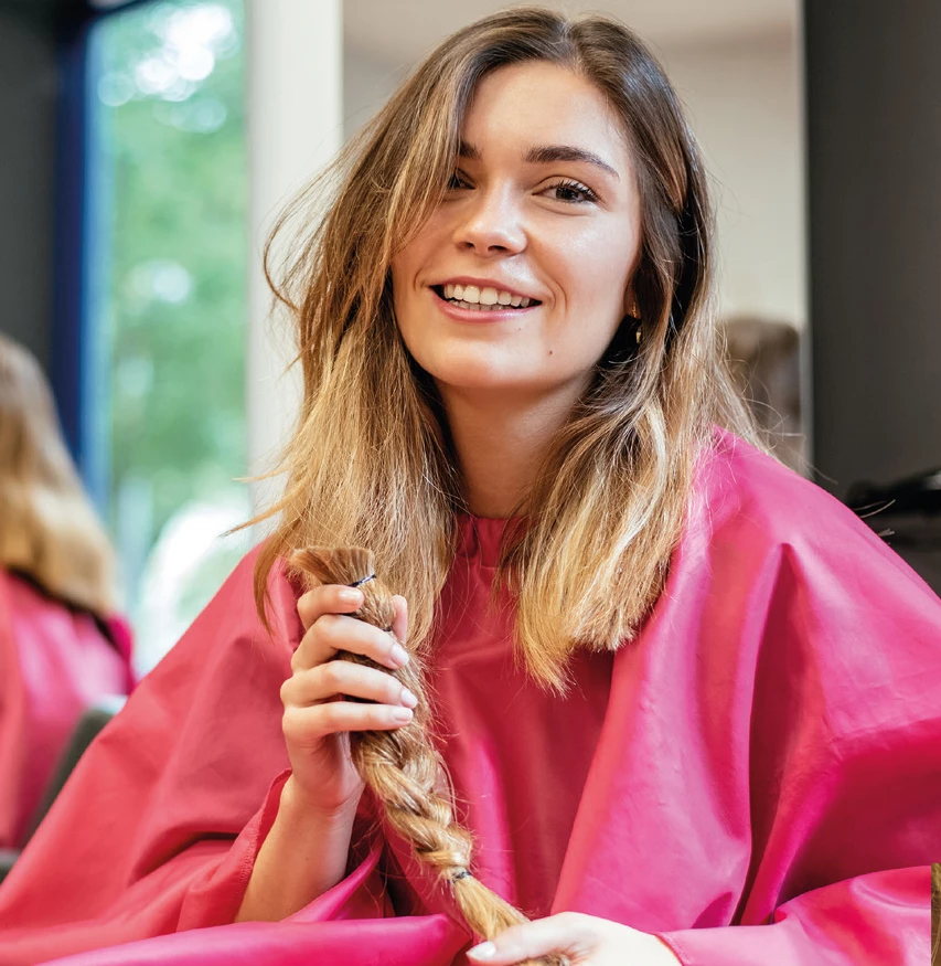 Was für die einen „nur“ ein Haarschnitt ist, kann für andere ein wichtiges Stück Lebensqualität bedeuten.