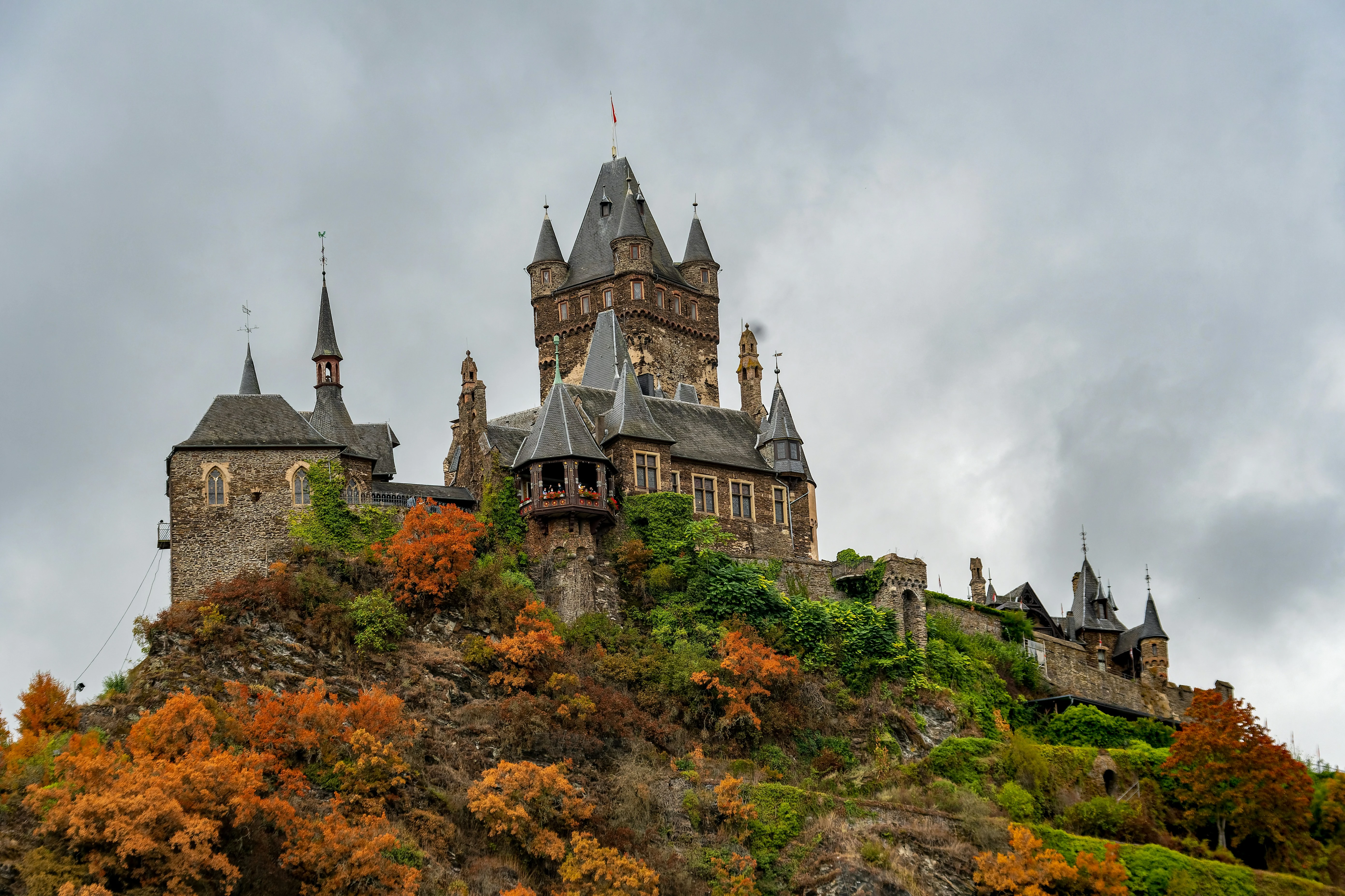 Reichsburg Cochem (c) Siegfried Poepperl (Unsplash).webp