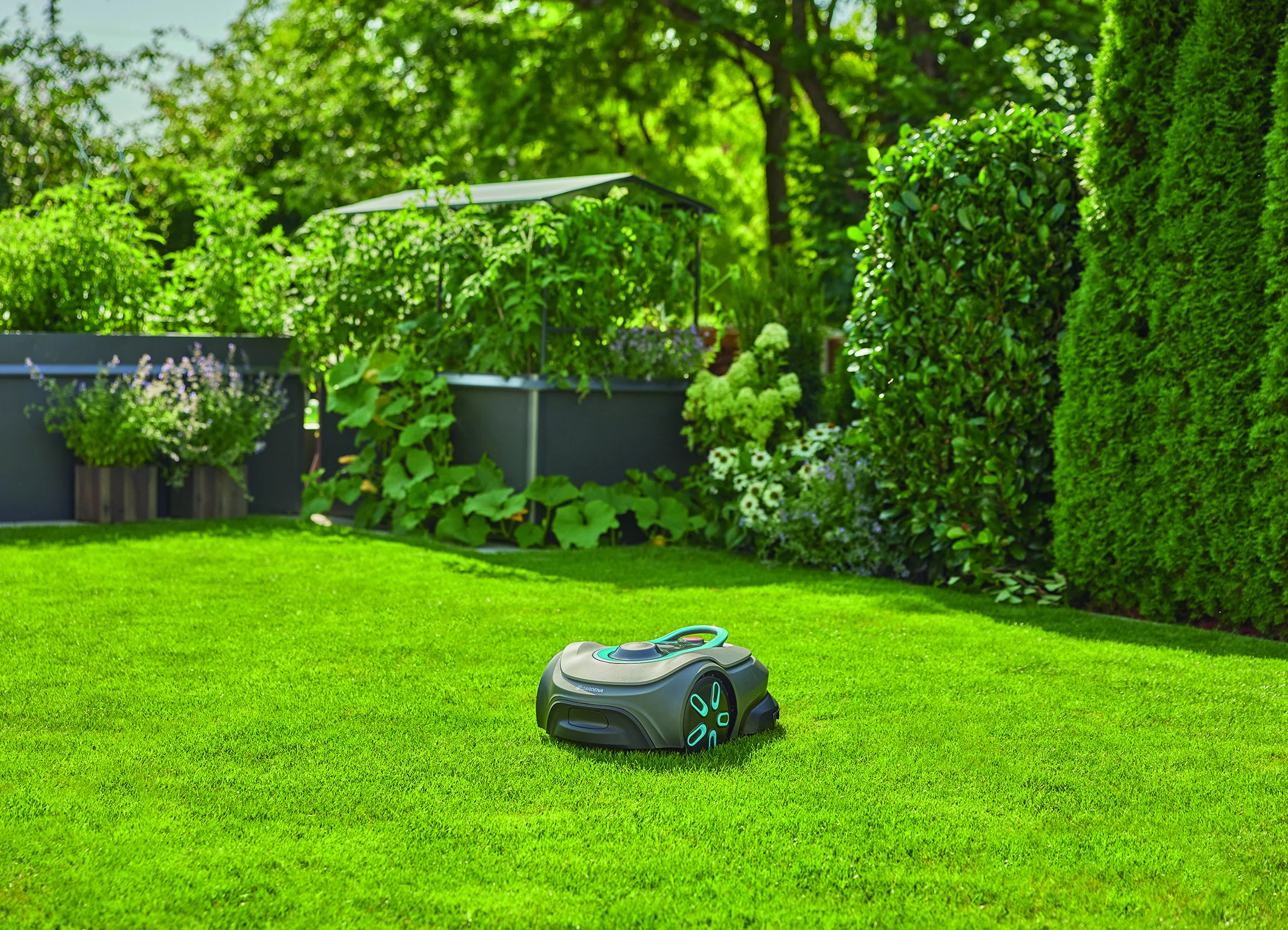 Die neuen SILENO Mähroboter von GARDENA