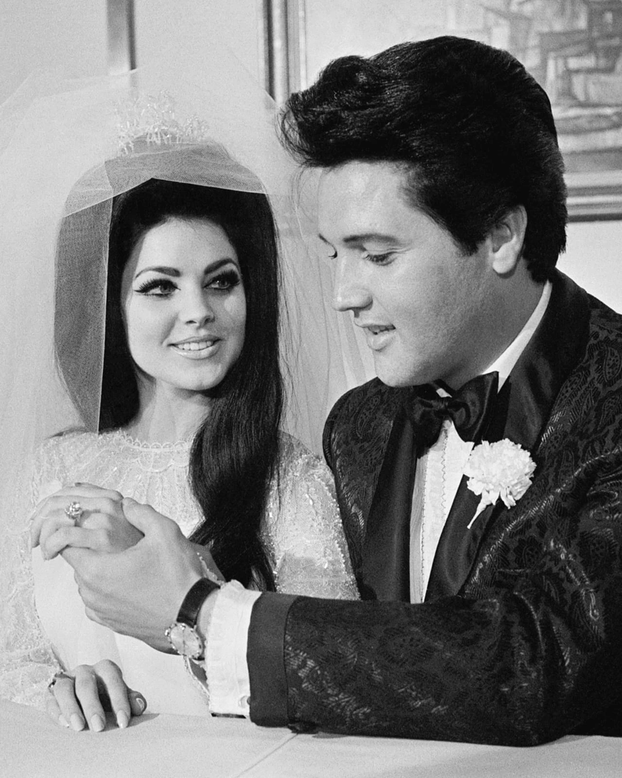 Ein Abend mit Priscilla Presley in Hallein &ndash; Wo Stille Nacht zu Hause ist