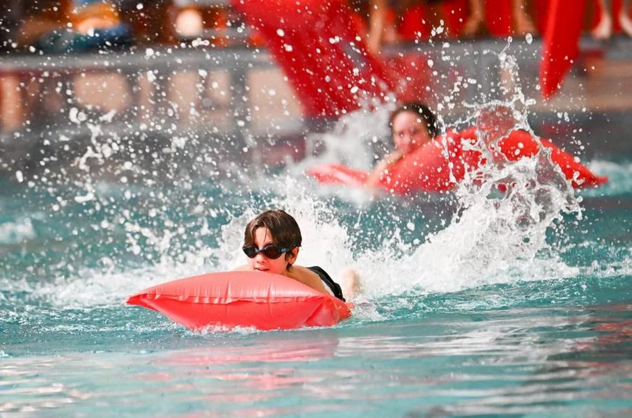 K800_Wassersportfestival 9_Fotos Tobias Hase Landeshauptstadt München_Referat für Bildung und Sport.webp